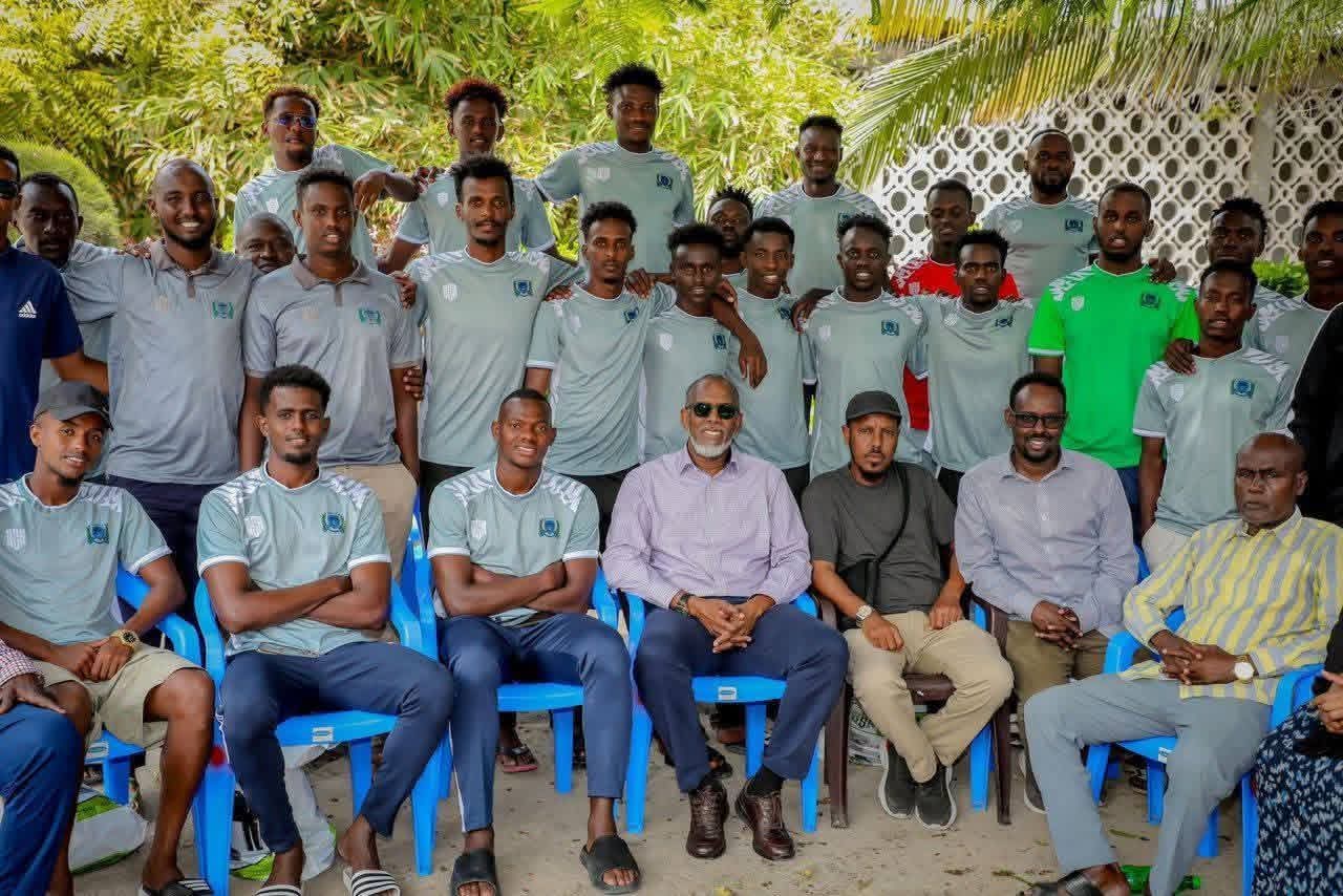 يواجه ديكيداها عصر الغد.. الزمالة بالأحمر الكامل 2 يواجه ديكيداها عصر الغد.. الزمالة بالأحمر الكامل