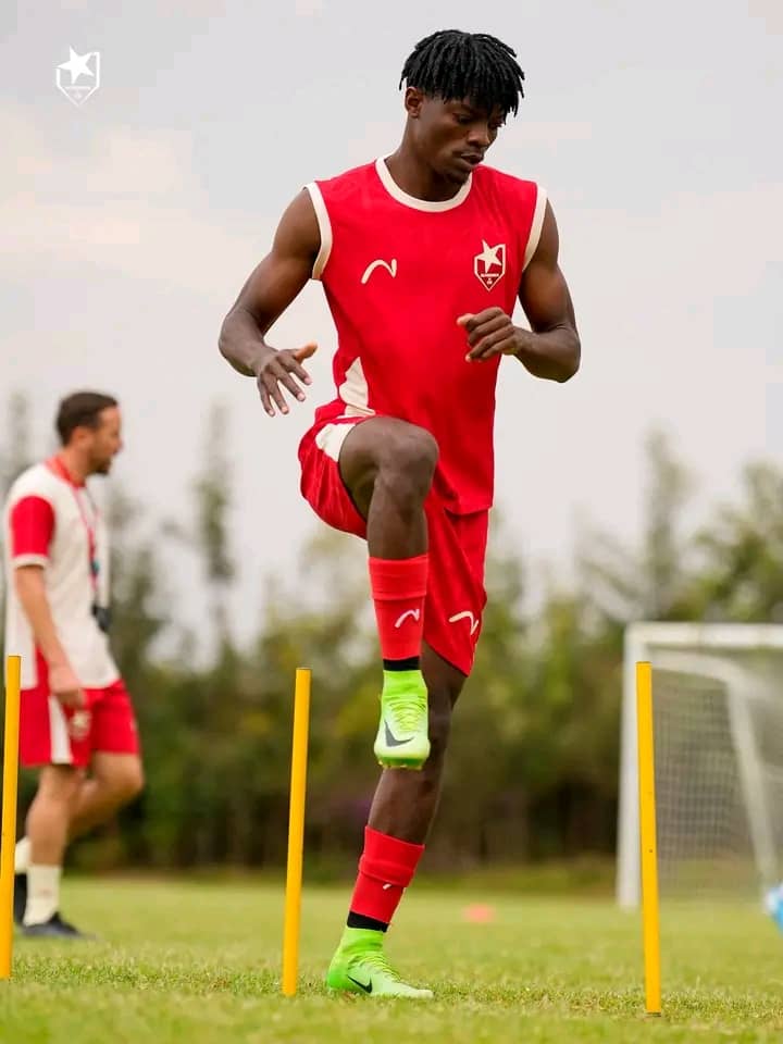 "الصّفوة" يكشف تشكيلة المريخ لسانت لوبوبو 2 fd39a632 4a45 4fcc b1d1 709f1b53789e