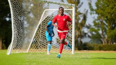 بالصور.. كامارا الخطير يسجل ويحتفل على طريقته!