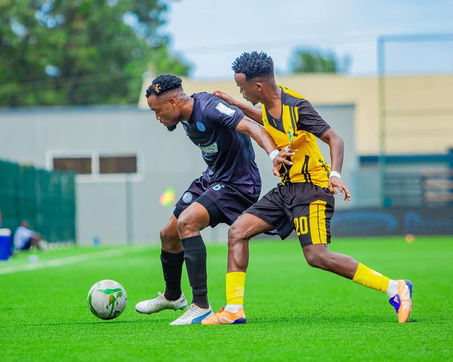 سينغيدا يتأهل والبوليس ينعش آماله في سيكافا 2 سينغيدا يتأهل والبوليس ينعش آماله في سيكافا