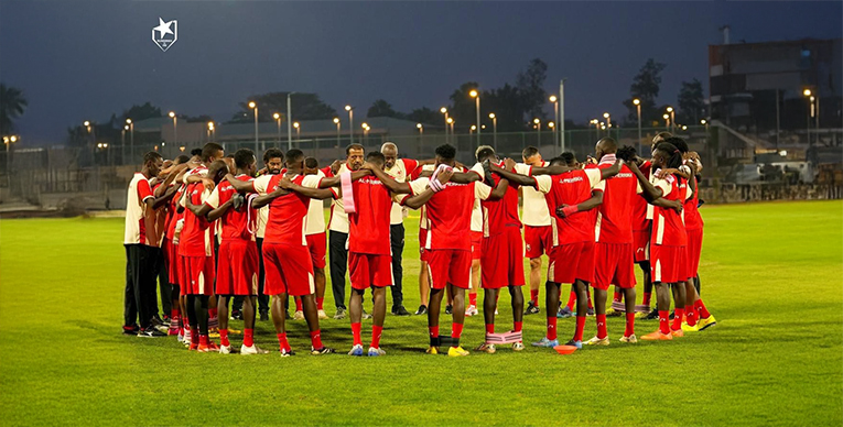 3 لاعبين أجانب في تمرين المريخ 1 هيدر 2 31