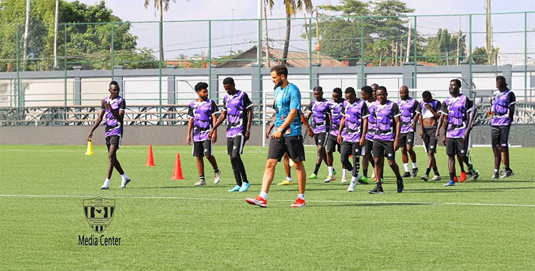 سيد الأتيام يكتفي بالتدريبات لنزال النجم 1 هيدر 2 80