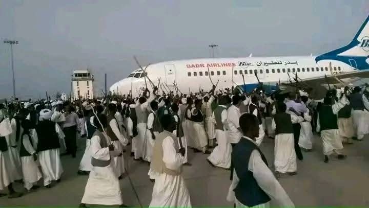 تشييع مهيب لرئيس الوزراء الأسبق 2 1 4