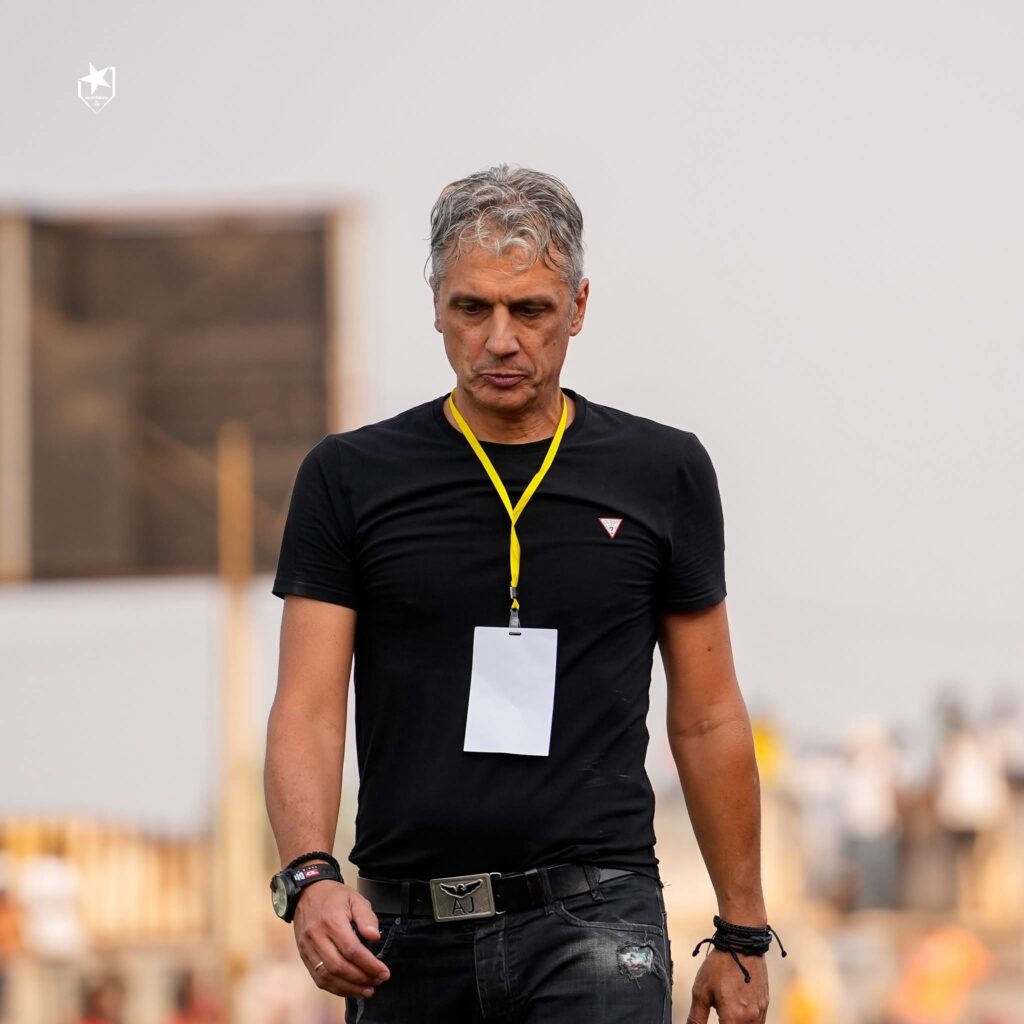 المريخ يواجه الاتحاد العسكري الليبي 3 5 5