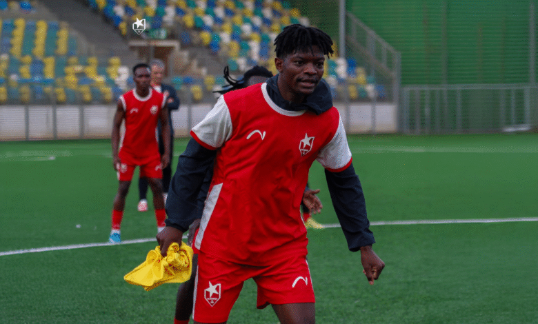 فيديو.. "شيسالا" عازمٌ على قبول التحدي 1 Firefly 20251021174458