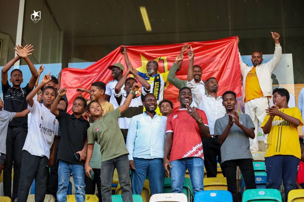 القنصل حازم مصطفى يؤازر المريخ قبل موقعة لولوبو