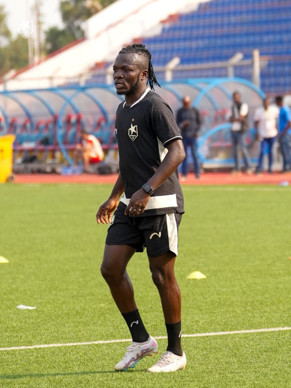 استدعاء ظهير المريخ لقائمة منتخب تشاد 2 استدعاء ظهير المريخ لقائمة منتخب تشاد