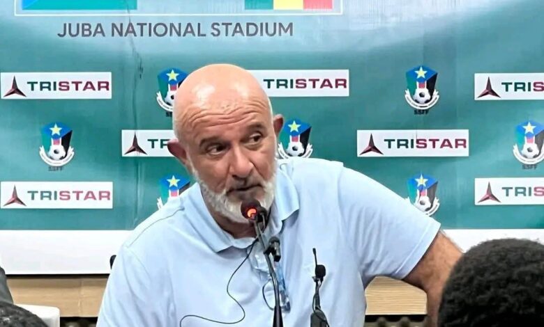 مدرب جنوب السودان يهدد في حالة إقالته