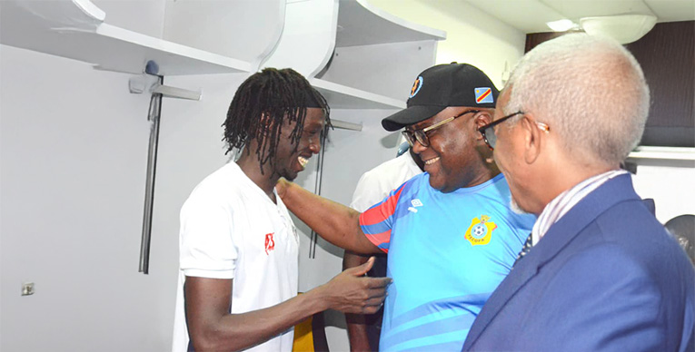 بالصور .. رئيس الكونغو في زيارة "صقور الجديان" 1 هيدر 3 2025 10 15T091727.786