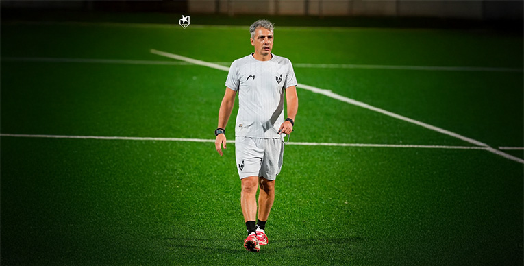 داركونفيتش يرسم إستراتيجية عبور سانت لوبوبو اليوم 1 هيدر 3 49