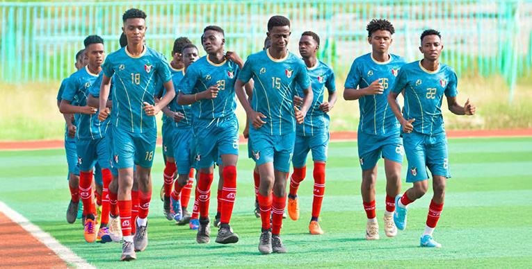 منتخب الناشئين يخسر برباعية 1 14