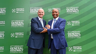 الكاف يعقد شراكة .. وموتسيبي ينصح أندية أفريقيا