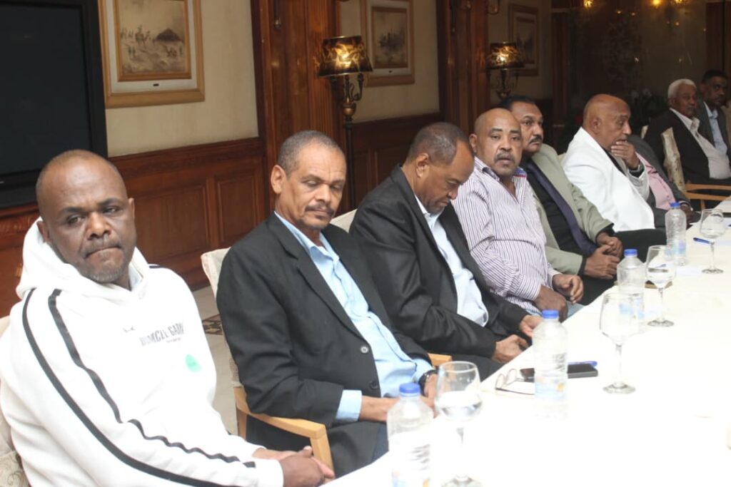 د. معتصم ينفي تمرد "صقور الجديان" ويبرر تأخر ال أموال 3 WhatsApp Image 2025 11 26 at 8.09.36 AM