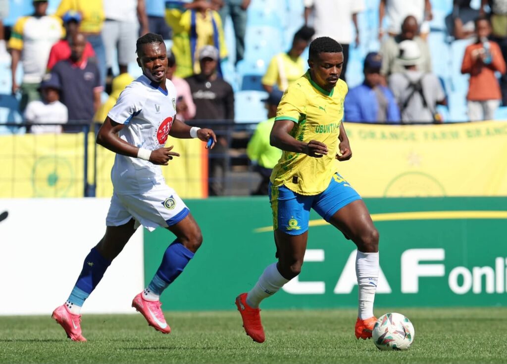 صن داونز بثلاثية يتصدر الجولة الأولى 2 صورة واتساب بتاريخ 1447 06 01 في 16.57.21 9fd75da8