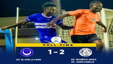 لقطة من مباراة الهلال أمام روتسيرو في الدوري الرواندي التي انتهت بخسارة الهلال 2-1