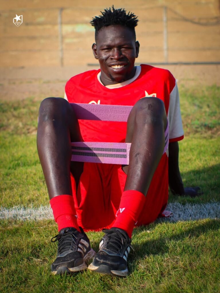 بمشاركة الكبار.. الرديف يختتم تحضيراته للهلال 4 IMG 20251206 WA0042