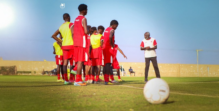 بمشاركة الكبار.. الرديف يختتم تحضيراته للهلال 1 IMG 20251206 WA0044