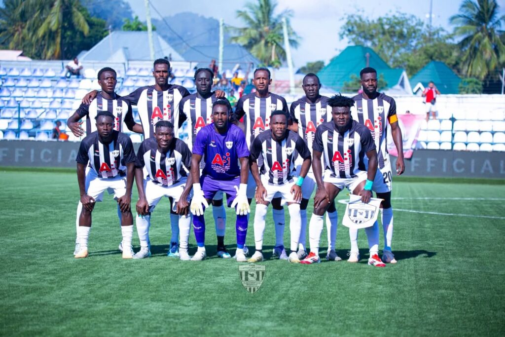 هيثم الرشيد : "جاهز للتحدي… وسأعمل ليل نهار لرفع شعار الأهلي" 2 IMG 20251209 WA0039