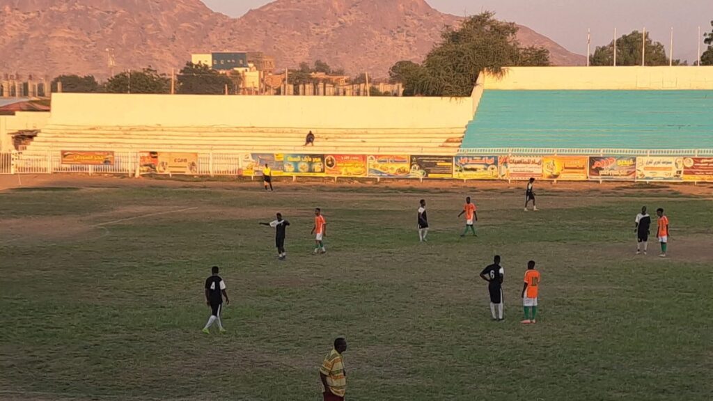 بسبب مستحقات الحكام تعليق مباريات التأهيلي!! 2 WhatsApp Image 2025 12 10 at 5.45.05 PM