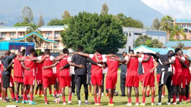 "أوغراشيبوغا" يدير لقاء المريخ وإيتنسليس