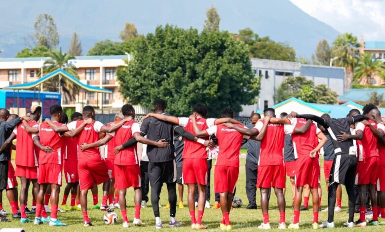 "أوغراشيبوغا" يدير لقاء المريخ وإيتنسليس