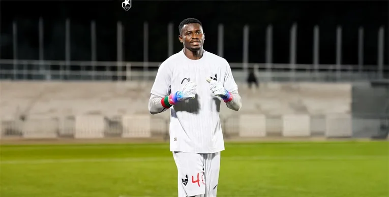 لادجي سانو.. اهتمام بوركيني بأرقام مميزة 1 لادجي سانو.. اهتمام بوركيني بأرقام مميزة