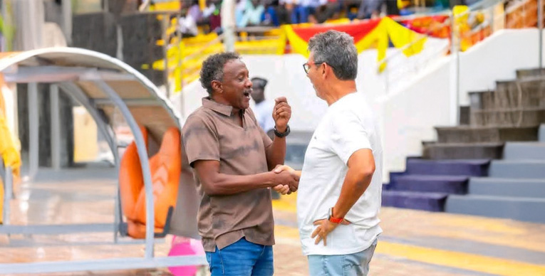 إبراهومة يتحدى الجاموس في قمة الجنوب 1 إبراهومة يتحدى الجاموس في قمة الجنوب