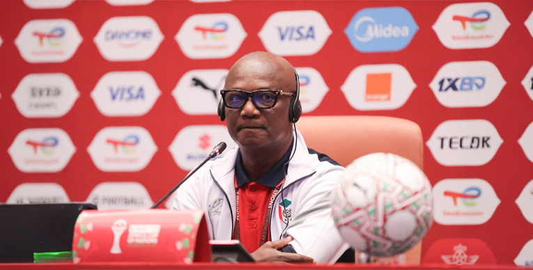 أبياه: مواجهة غينيا الاستوائية صعبة وسنقاتل لنتيجة إيجابية