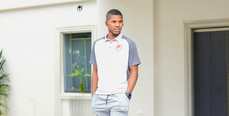 فينو هاسينا في الراحة امام موهانغا