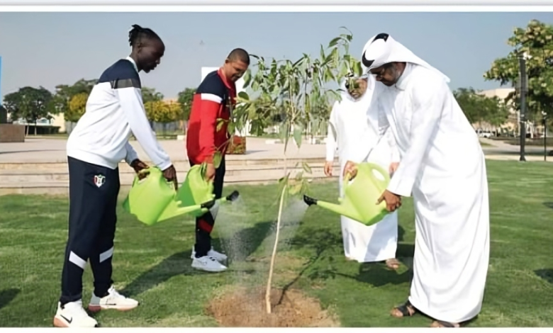 صقور الجديان يساهمون في تشجير قطر 1 صورة واتساب بتاريخ 1447 06 18 في 16.56.50 81e27431