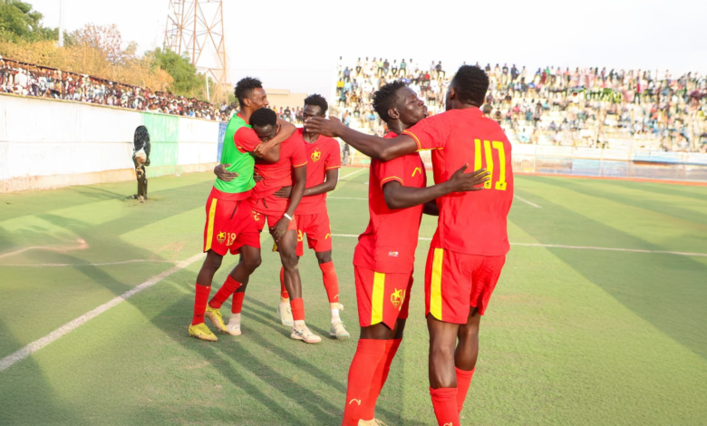 ثلاثي مريخي ينال ثقة الجهاز الفني