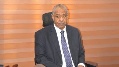 في ظل مبادرة الفريق البرهان: جعفر وبرقو يشرعان في المصالحة الرياضية