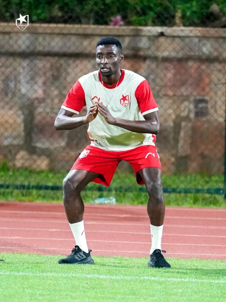 الجيش يحفّز جماهيره لقمة الأحد… والمريخ يواصل الإعداد 4 IMG 20260116 WA0011