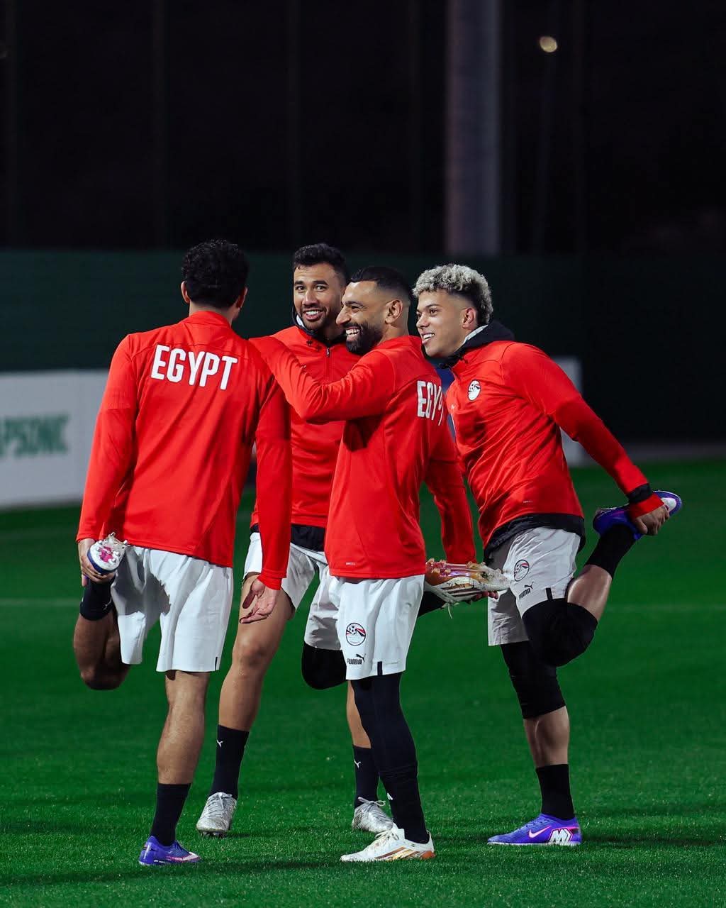 كلاسيكو الفراعنة أمام الأفيال وقمة بين المحاربين والنسور 2 كلاسيكو الفراعنة أمام الأفيال وقمة بين المحاربين والنسور