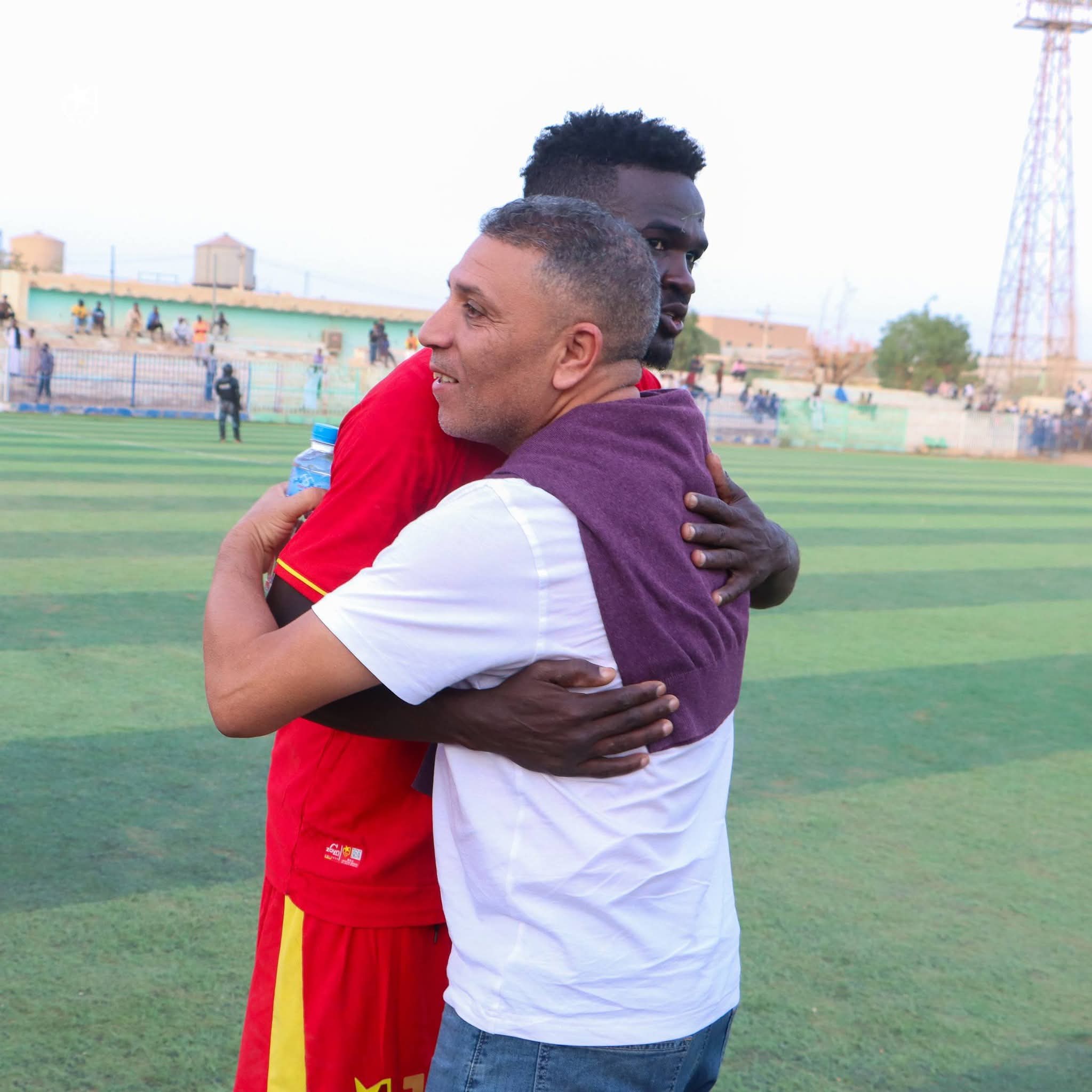 ثلاثي مريخي ينال ثقة الجهاز الفني