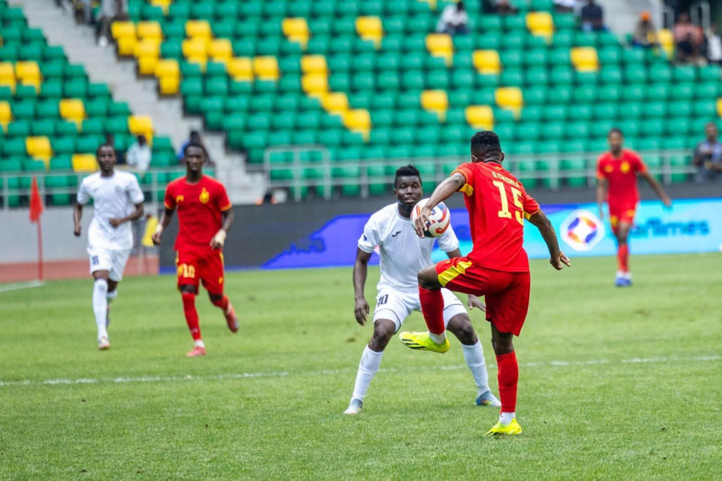 التعادل السلبي يحسم قمة المريخ والجيش 2 image 79