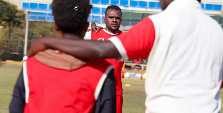 المريخ يتدرب بملعب المباراة