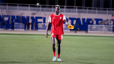 سوغوبا يُغرِّد وحيدًا وينال العلامة الكاملة