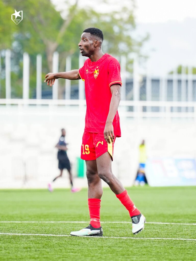 "اللّه يفعلها دائمًا".. رسالة مؤثرة من قباني 4 IMG 20260228 WA0030