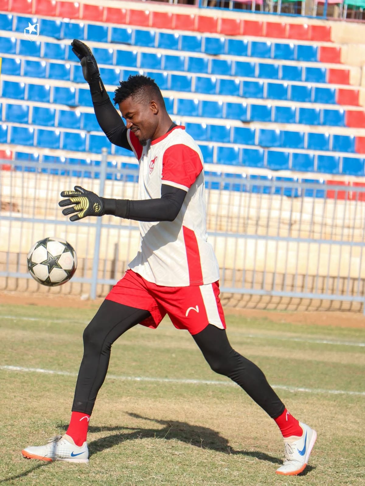 تشكيلة مثالية للأحمر بالدامر