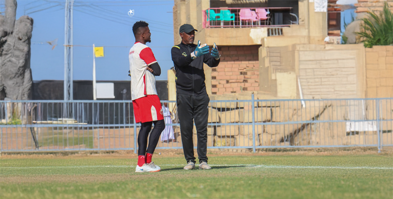 مدرب حراس الزعيم يتمناها حمراء، ويقول: أبوجا مافيهو كلام