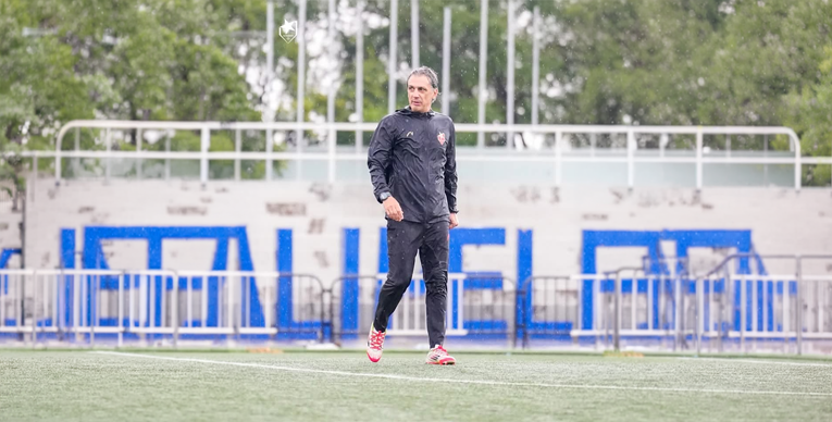 داركو نوفيتش يخنق المنافسين… هوية جديدة للمريخ