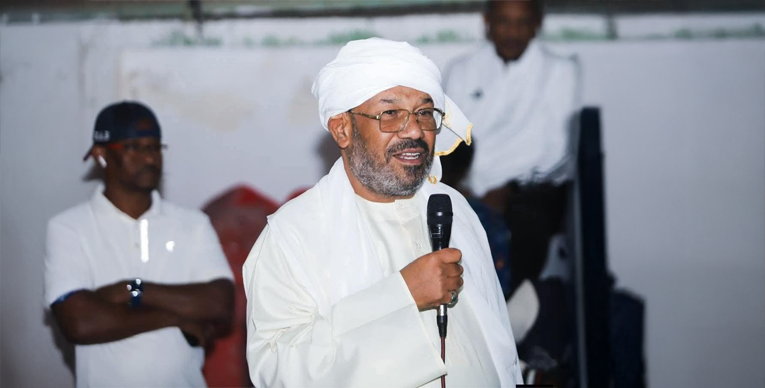 القنصل حازم مصطفى يهنئ سيد الأتيام بالعلامة الكاملة 1 الصفوة هيدر 49