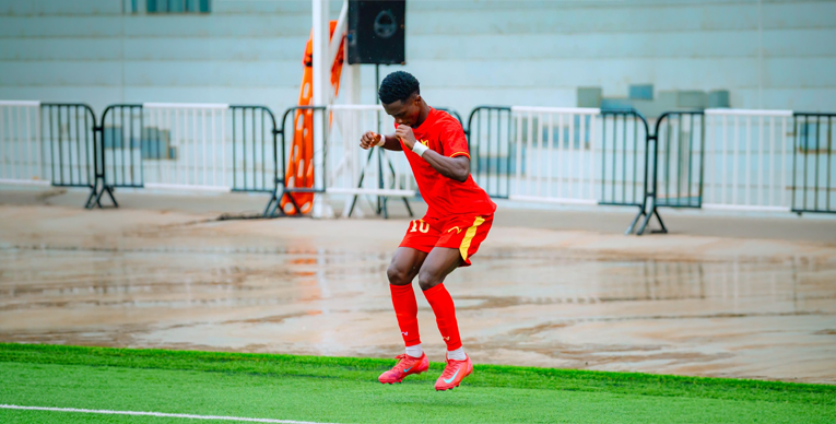 الصفوة هيدر 82