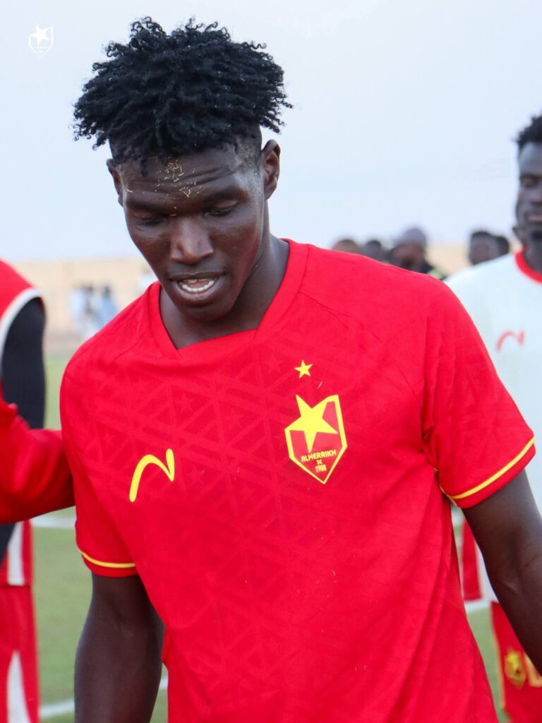 لاعب المريخ يعود للديار بألوان المنتخب 2 IMG 20260318 WA0013