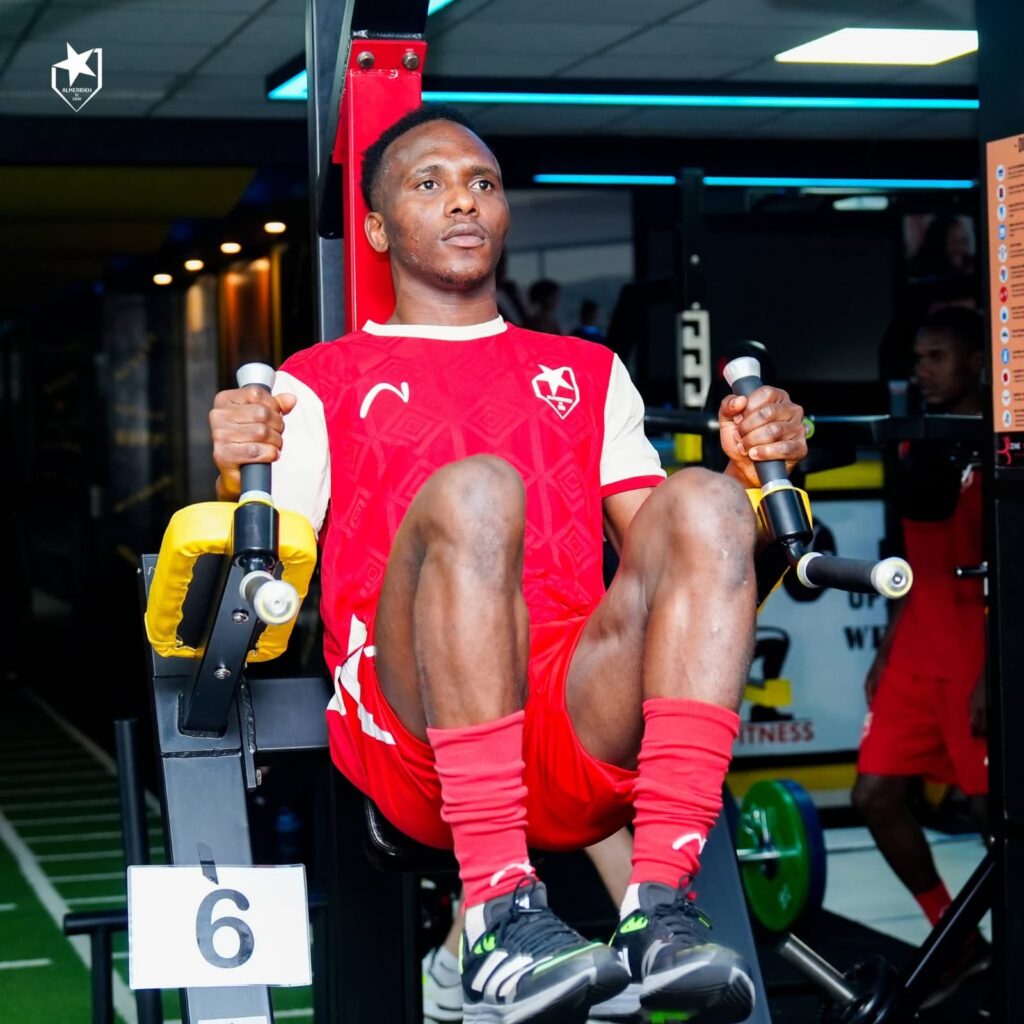 المريخ يجري تدريبات الصالة ويودّع الدوليين 4 IMG 20260326 WA0010