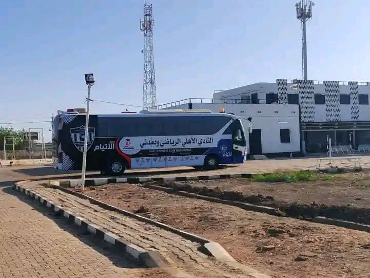 القنصل حازم يعد جماهير أهلي مدني بمفاجآت 2 IMG 20260410 WA0027