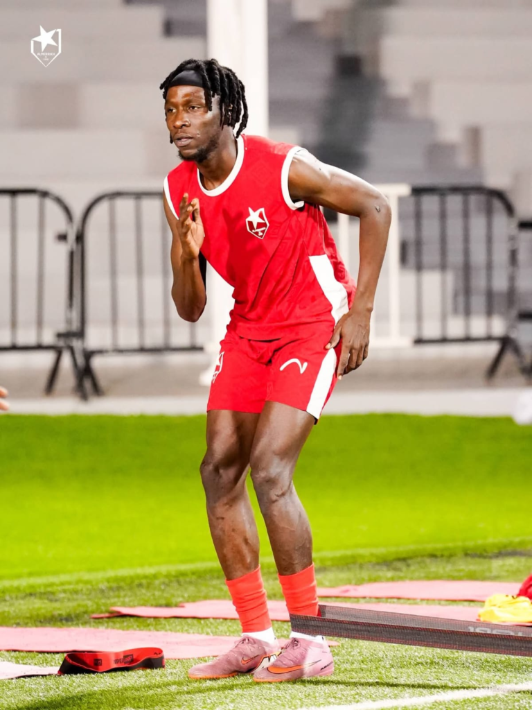 المريخ يتدرّب في غياب داركو… والصفوة يكشف الأسباب 3 image 70