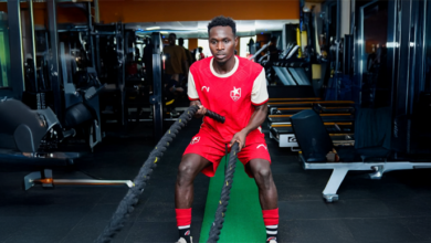 عمر حمد، يغرّد : فخور بالإنضمام للمريخ