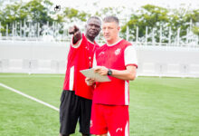 مع الأول والرديف.. «الورقة والقلم» حاضرة في تدريبات المريخ